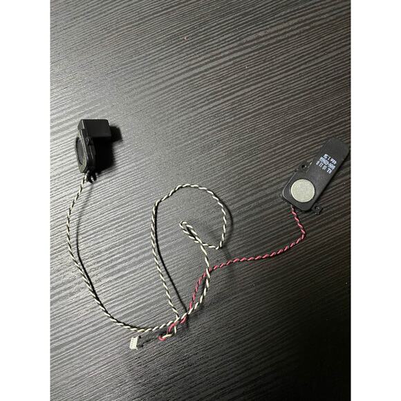 BA96-03966A Laptop Speaker Assembly for Samsung NP-R830 Left & Right - Picture 1 of 2